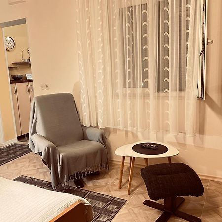 Apartments - Rooms Vesna Primosten Exterior photo